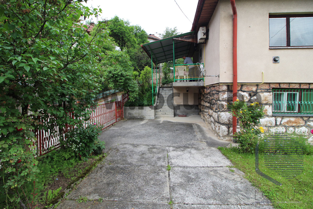 5 Vanjska slika.jpg
